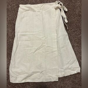 Elegant Cream Midi Skirt